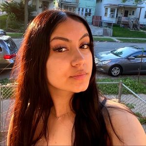 Meet your Posher, Erai